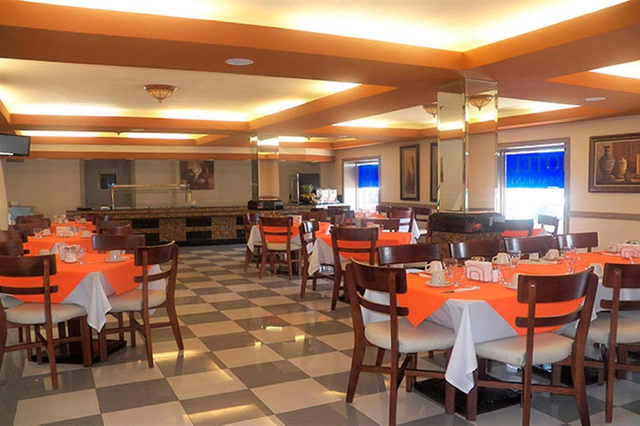 Best Western Hotel Plaza Matamoros Exteriör bild