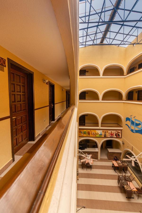 Best Western Hotel Plaza Matamoros Exteriör bild